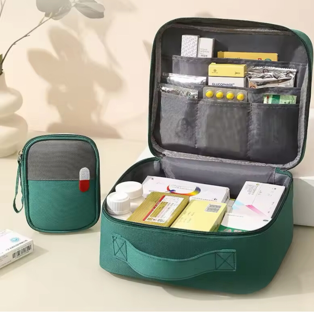 CarePack – Organizador de Medicamentos  Portátil para Emergências